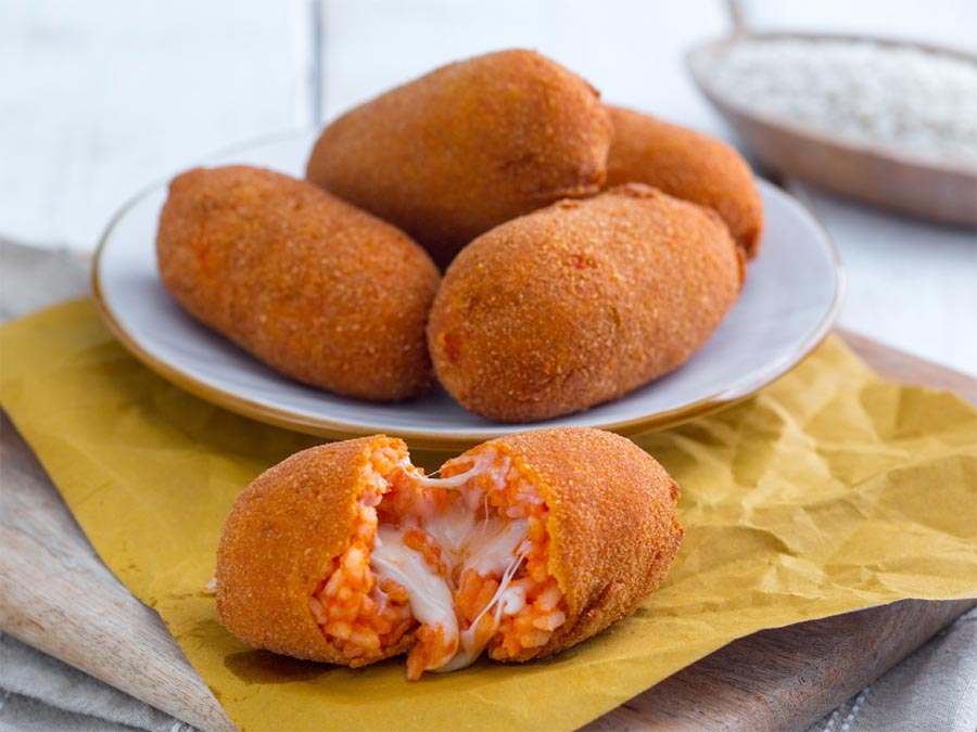 Supplì al Telefono - mozzarella stuffed fried rice balls